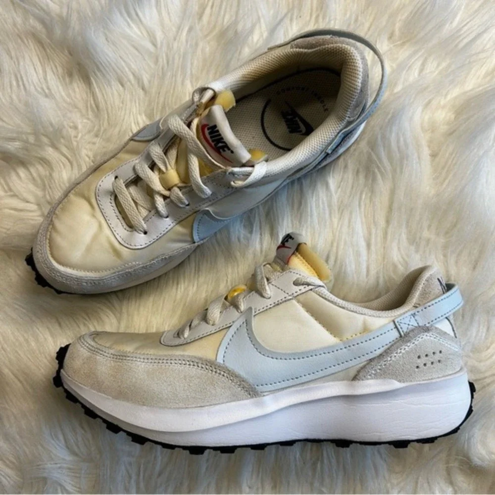 Nike Waffle Debut Sail Light Orewood Brown DH9523-105 Womens‎ 8 Low Top Sneakers